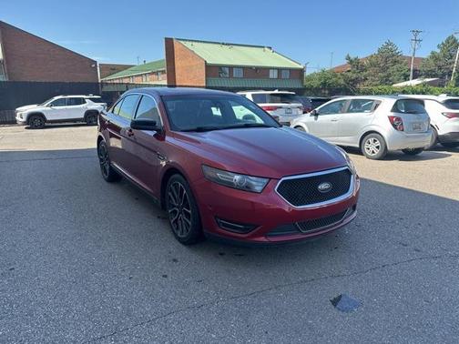 2017 Ford Taurus SHO