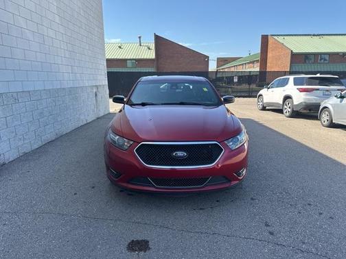 2017 Ford Taurus SHO