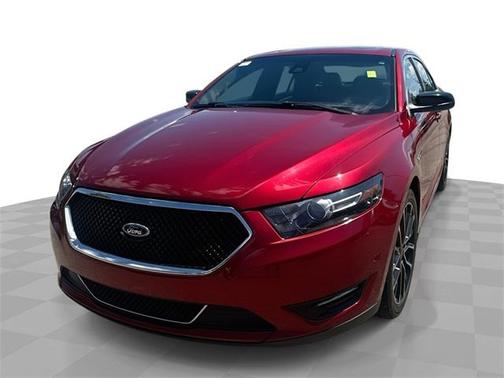 2017 Ford Taurus SHO