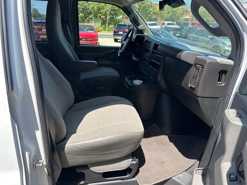 2019 Chevrolet Express 3500 LT