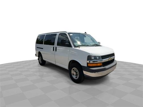 2019 Chevrolet Express 3500 LT