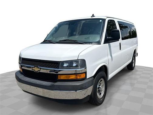 2019 Chevrolet Express 3500 LT
