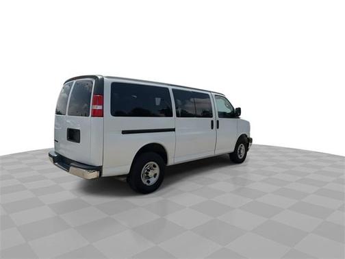 2019 Chevrolet Express 3500 LT