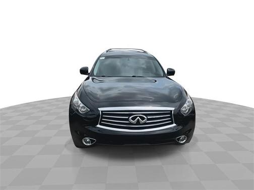 2015 INFINITI QX70 Base