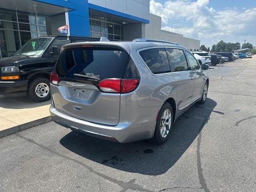 2017 Chrysler Pacifica Limited
