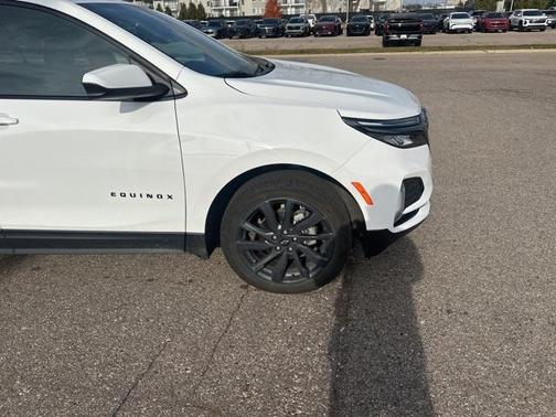 2022 Chevrolet Equinox FWD RS