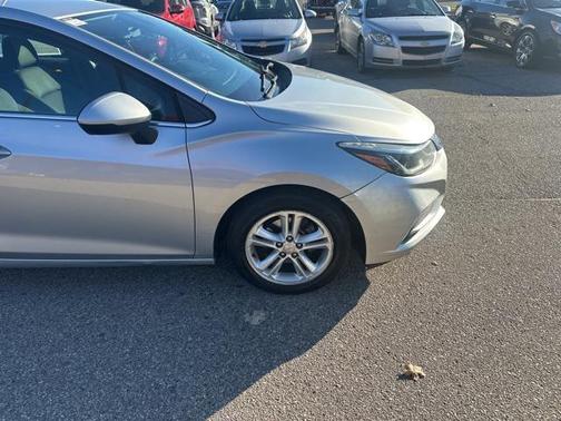 2016 Chevrolet Cruze LT Auto