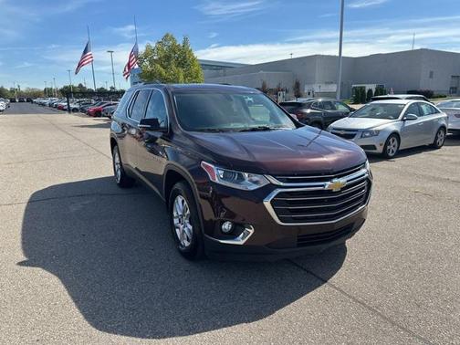 2018 Chevrolet Traverse LT Cloth
