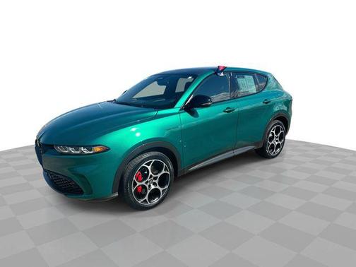 Verde Fangio Metallic 2024 Alfa Romeo Tonale Veloce EAWD