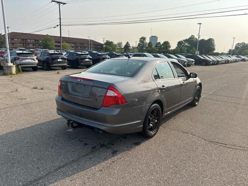 2011 Ford Fusion SE