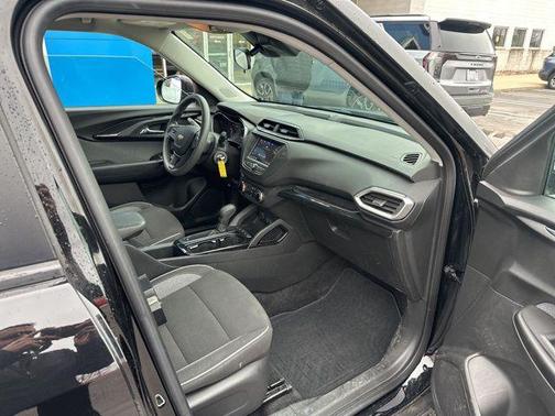 2023 Chevrolet Trailblazer LS