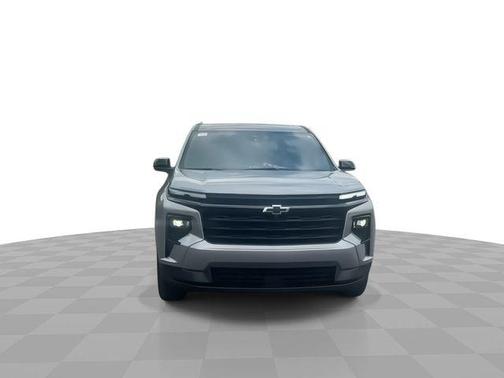Sterling Gray Metallic 2024 Chevrolet Traverse LT