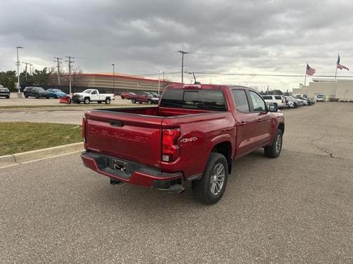 2024 Chevrolet Colorado LT