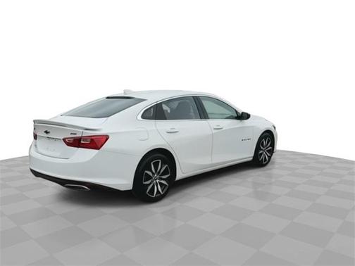 2022 Chevrolet Malibu FWD RS