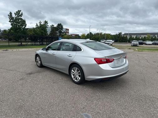 2017 Chevrolet Malibu 1LT