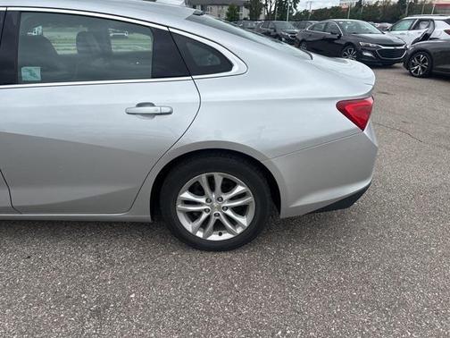 2017 Chevrolet Malibu 1LT