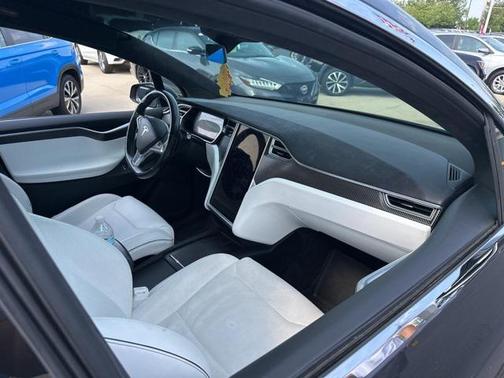 2016 Tesla Model X 60D