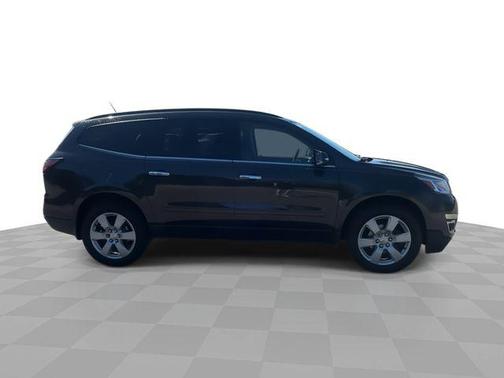 Tungsten Metallic 2017 Chevrolet Traverse 1LT