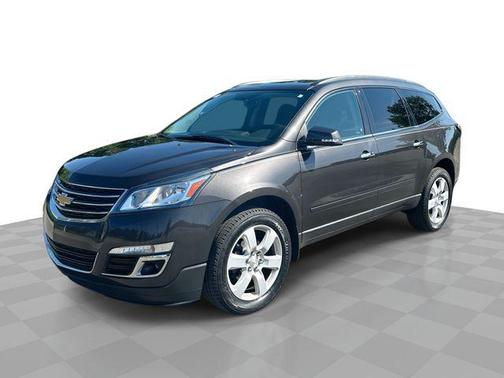 Tungsten Metallic 2017 Chevrolet Traverse 1LT