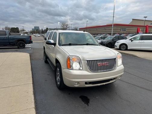 2009 GMC Yukon XL 1500 SLT2