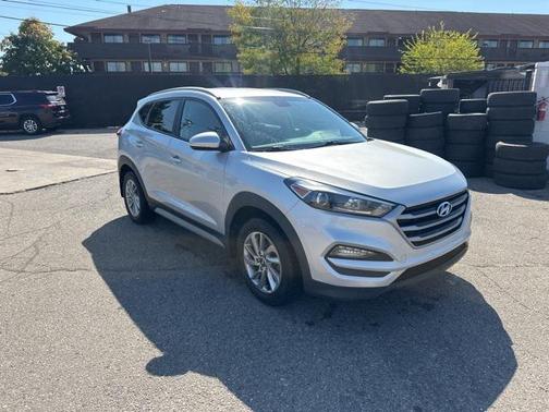 2018 Hyundai TUCSON SEL Plus