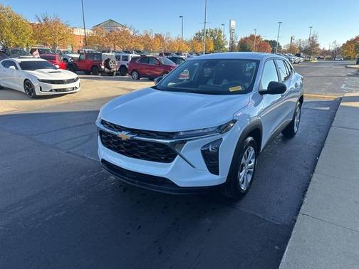 2024 Chevrolet Trax LS