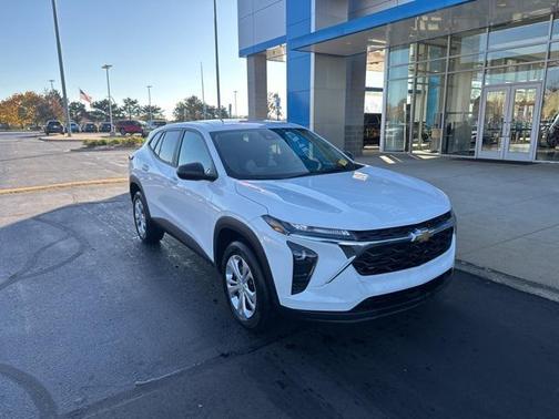 2024 Chevrolet Trax LS