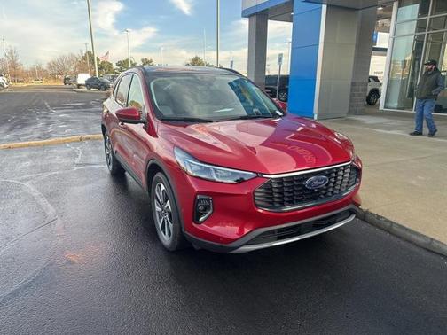 2023 Ford Escape Platinum