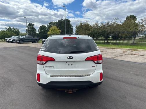 2015 Kia Sorento LX