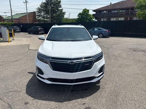 2022 Chevrolet Equinox FWD RS