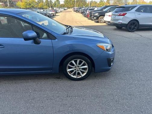 2014 Subaru Impreza 2.0i Premium