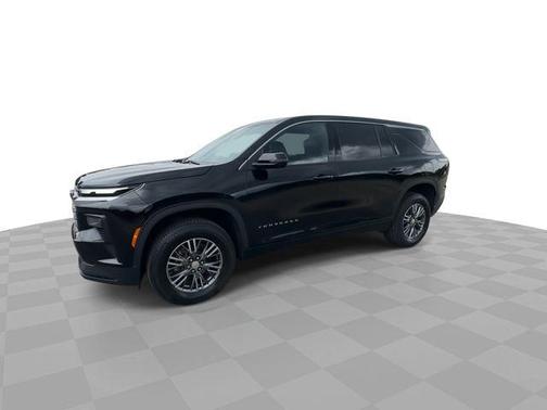 Mosaic Black Metallic 2024 Chevrolet Traverse LS
