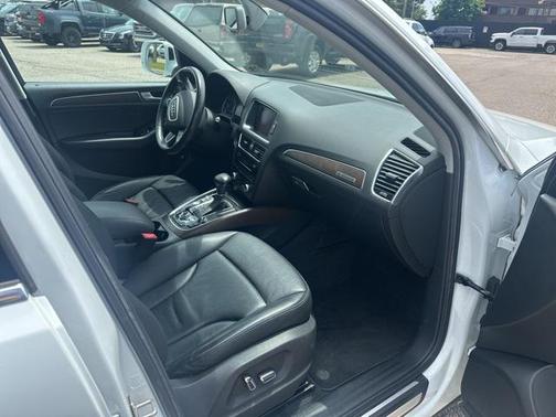 2014 Audi Q5 2.0T Premium Plus