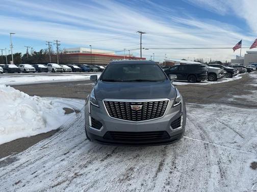 2022 Cadillac XT5 Luxury
