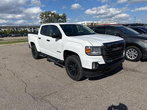 2022 GMC Canyon AT4