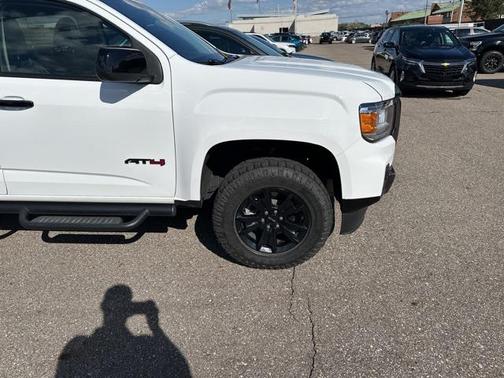 2022 GMC Canyon AT4