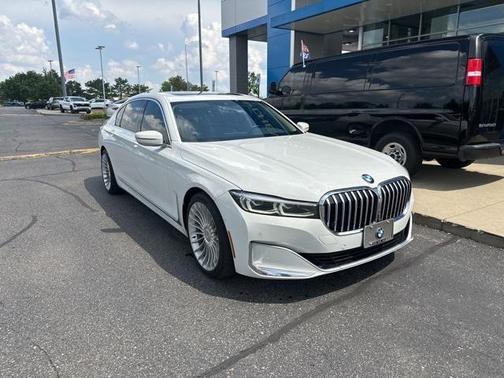 2020 BMW 740 xDrive