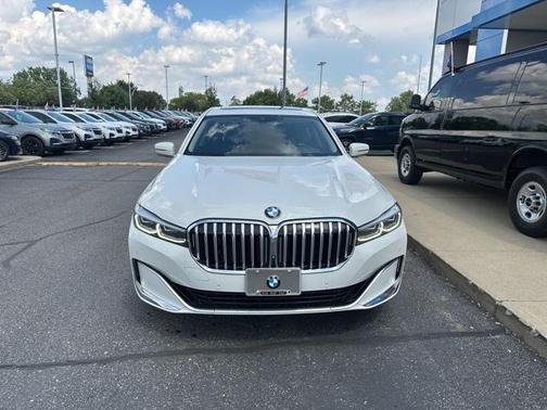 2020 BMW 740 xDrive