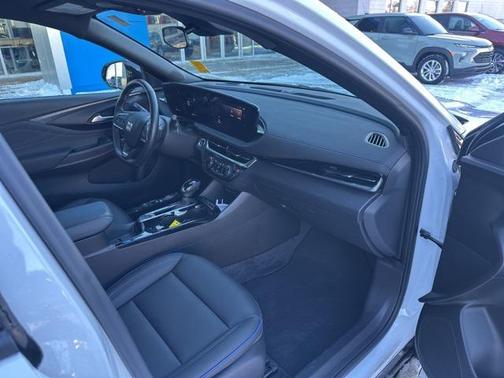 2024 Buick Envista Sport Touring FWD