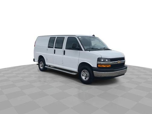 Summit White 2024 Chevrolet Express 2500 Work Van