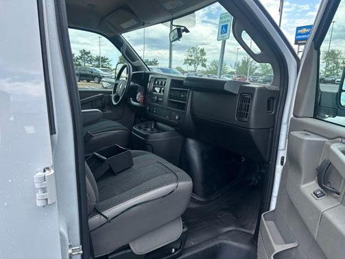 Summit White 2024 Chevrolet Express 2500 Work Van