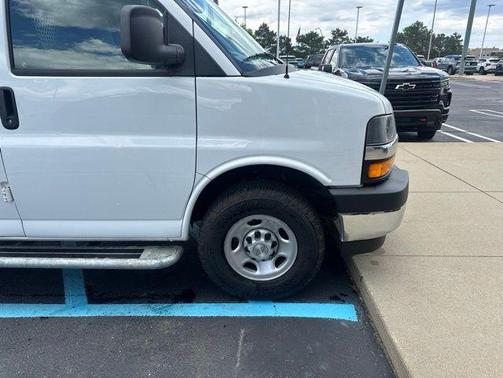 Summit White 2024 Chevrolet Express 2500 Work Van