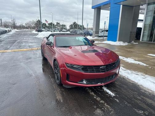 2023 Chevrolet Camaro RWD Convertible LT1