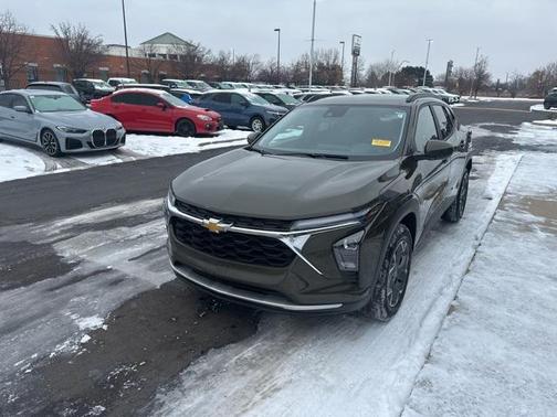 2024 Chevrolet Trax LT