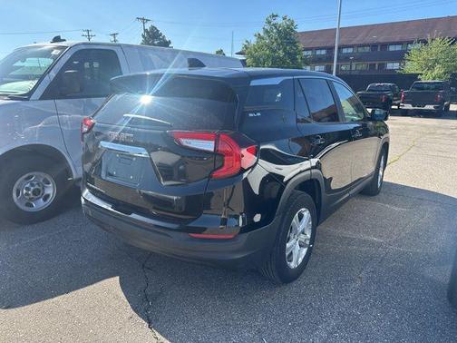 Ebony Twilight Metallic 2023 GMC Terrain SLE