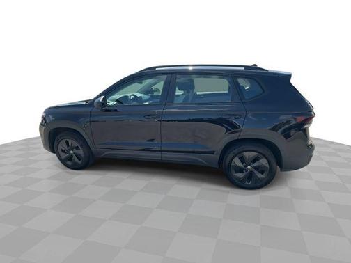 Deep Black Pearl 2025 Volkswagen Taos 1.5T S