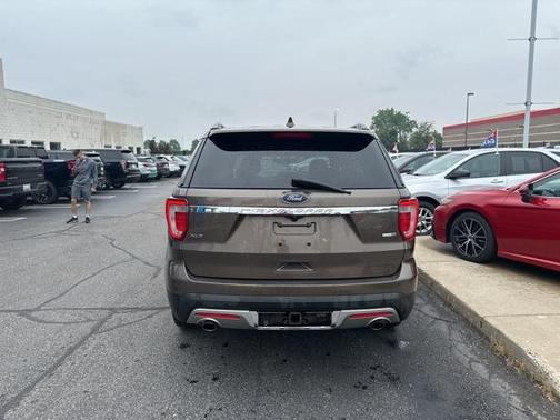 2016 Ford Explorer XLT