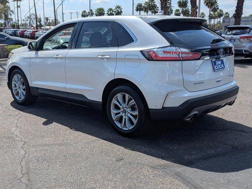 White Platinum Metallic Tri-Coat 2019 Ford Edge Titanium