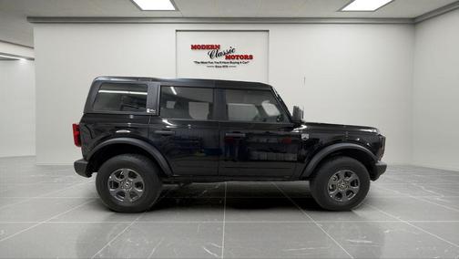 Shadow Black 2025 Ford Bronco Big Bend