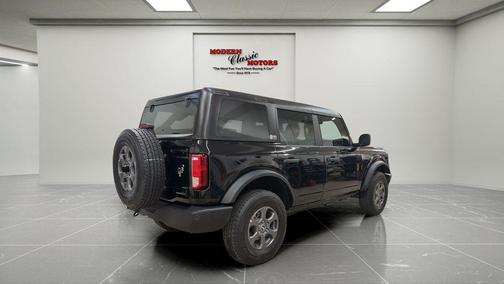 Shadow Black 2025 Ford Bronco Big Bend